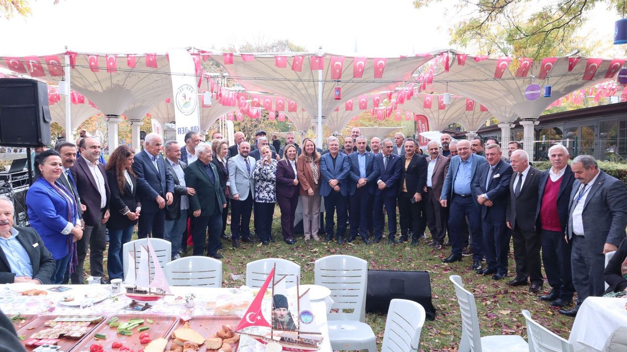 Karadeniz Rüzgârı Başkent’te Esti: KAR-DER Kahvaltısı, Dostluk ve Dayanışmanın Simgesi Oldu