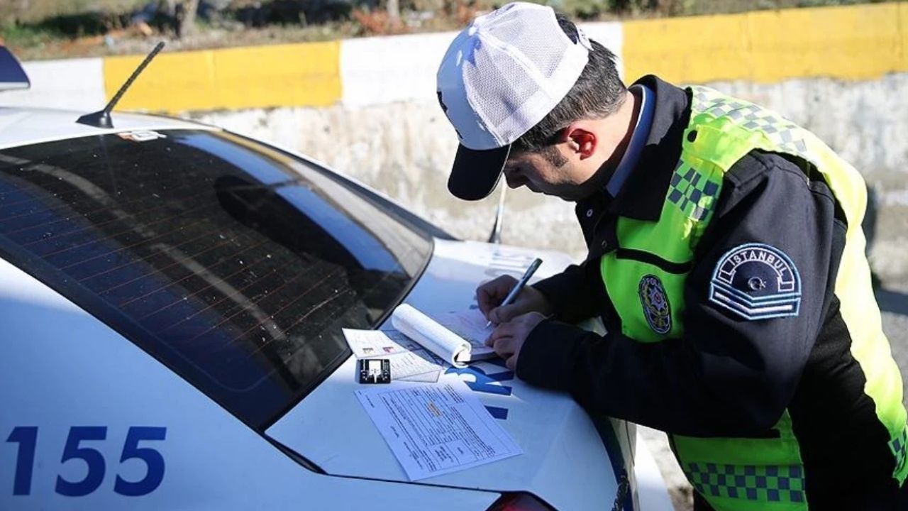 Yeni trafik yasası Meclis'ten geçti: Cezalar katlandı