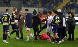 Yazıklar olsun…Ankara'da utanç gecesi…Halil Umut Meler'e saldırı