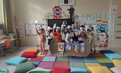 Deniz’in Hayal Bulutu Minik Okurlarıyla Buluştu