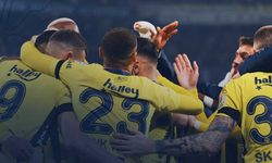 Fenerbahçe, Çaykur Rizespor'u geriden gelerek devirdi