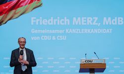 Almanya'da sürpriz genel seçim sonuçları: CDU/CSU birinci, Olaf Schulz'un partisi güç kaybetti