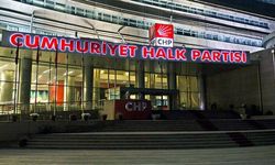 CHP’li üç belediye başkanına gözaltı: MYK olağanüstü toplandı