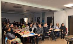 Essen’de “Göç” Temalı Anlamlı Program: Salon Doldu Taştı