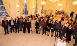 RUHR ÖĞRETMENLER DERNEĞİ’NDEN ANLAMLI 24 KASIM KUTLAMASI