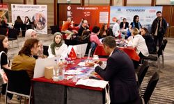 Köln’de Türkiye Üniversiteleri Eğitim Fuarı’na Yoğun İlgi