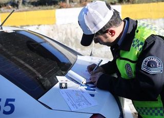 Yeni trafik yasası Meclis'ten geçti: Cezalar katlandı