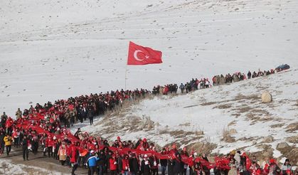 Türkiye Sarıkamış'ta Şehitler İçin Yürüdü