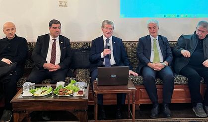 İdareci ve Bürokratlar Birliği Derneği’nden Türk Rönesansı ve Türkiye Yüzyılı Vizyonuna Odaklanan Anlamlı Konferans