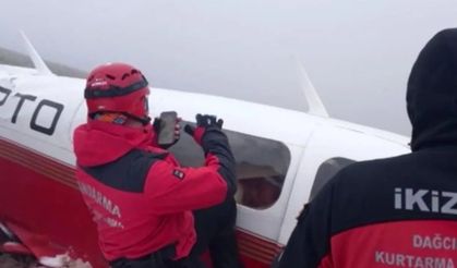 Dağa çarpan uçağın enkazı bulundu!; Rize Valisi acı haberi paylaştı
