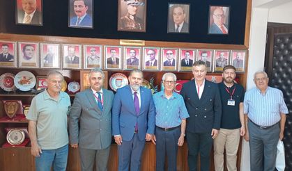 İngiltere'den Kıbrıs TMT Mücahitler Derneği'ne anlamlı ziyaret