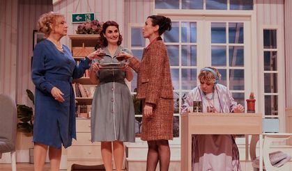 “Hayaletle Dans” Elazığ’da Kapalı Gişe Sahnelendi