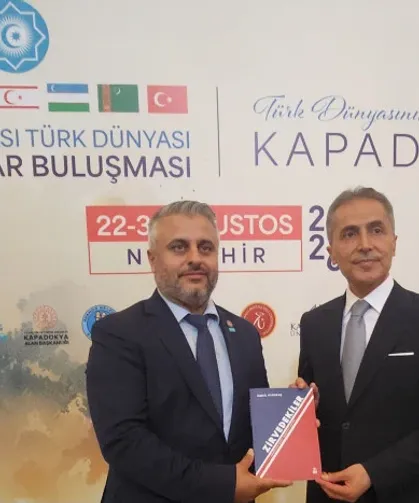 Kapadokya Protokolü’ne “Zirvedekiler” Kitabı Takdim Edildi