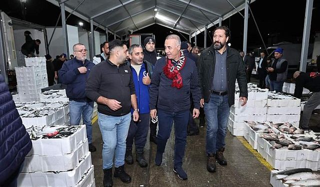 Sultangazi Belediye Başkanı Dursun'dan balıkçılara sürpriz ziyaret