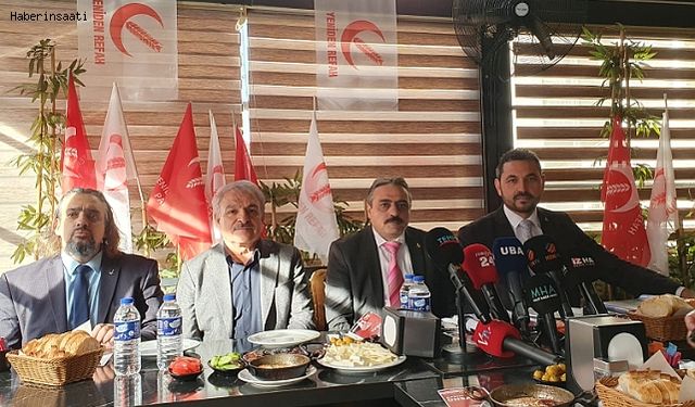 Türkiye'de bir İlk İki Belediye Başkan adayları birlikte Projelerini Basına açıkladılar