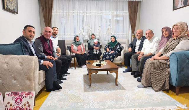 Erzurum'da 4 kuşak aileler iftarda buluşturuldu