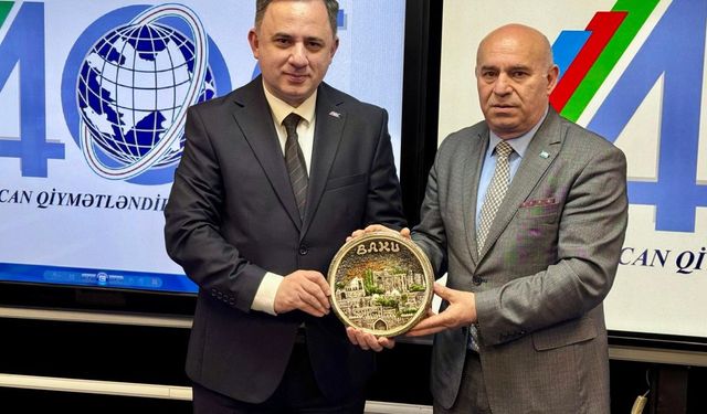 Türk dünyasında anlamlı buluşma: Vügar Oruç’tan Adil Koçalan’a ziyaret
