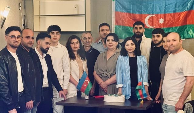 Düsseldorf’ta Azerbaycan’ın Bağımsızlık Günü Coşkusu