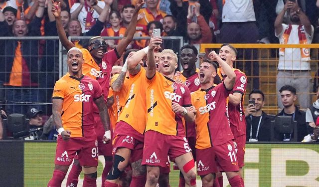 Muslera ağları sarstı, Galatasaray üst üste üçüncü kez şampiyon oldu