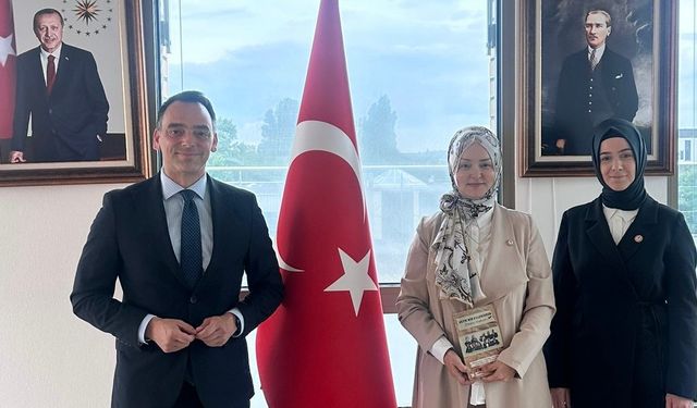 UEYM’den Düsseldorf Başkonsolosluğu’na Ziyaret