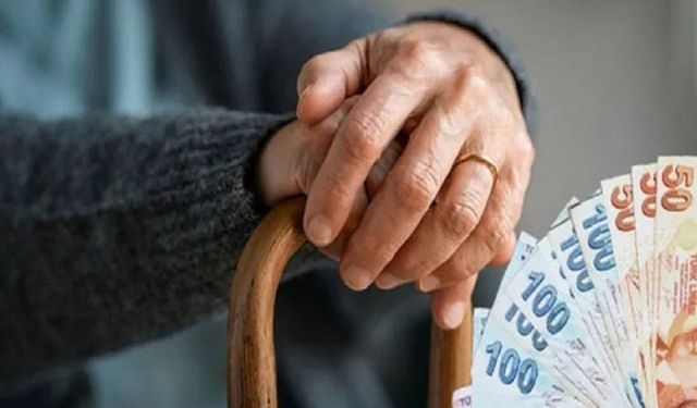 Emekli zammı netleşti: Sıra en düşük aylıkta