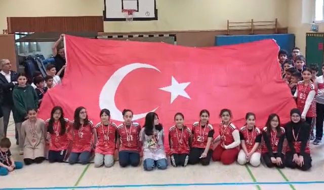 DUİSBURG’ta SEZON FİNALİ