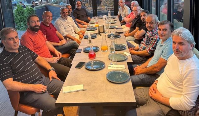 Hollanda Elazığlı İş Adamları Derneği VEON, 2025/2026 Dönemi İçin Toplandı