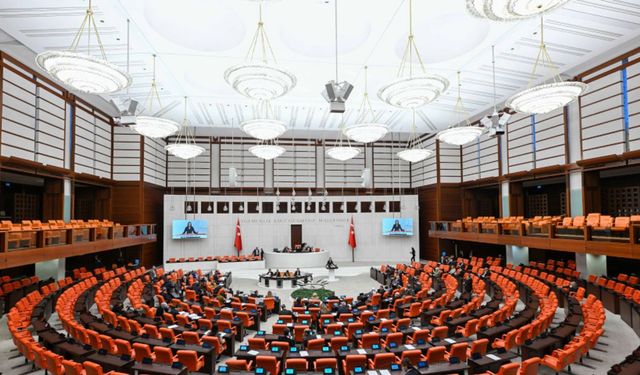 Türkiye’nin ilk İklim Kanunu TBMM’de kabul edildi: Emisyon ticareti dönemi başlıyor