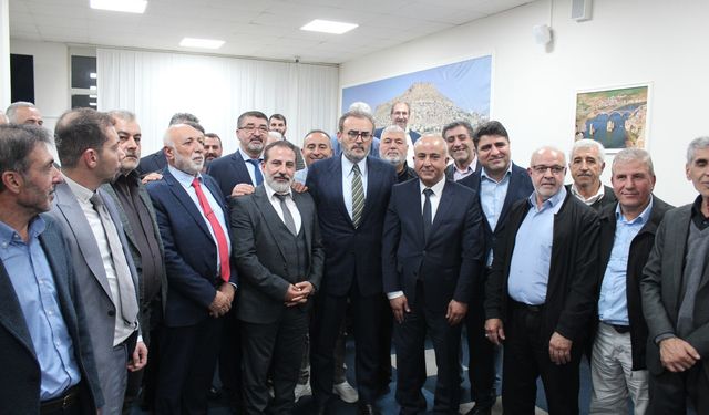 AK Parti MKYK Üyesi Mahir Ünal Almanya’da Vatandaşlarla Buluştu