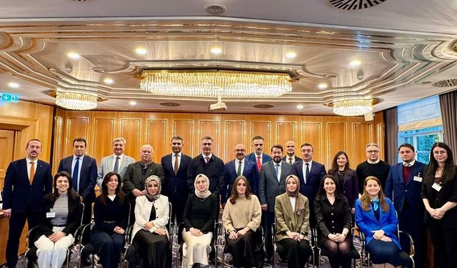 Almanya’da Türk Eğitimine Yol Haritası Belirlendi