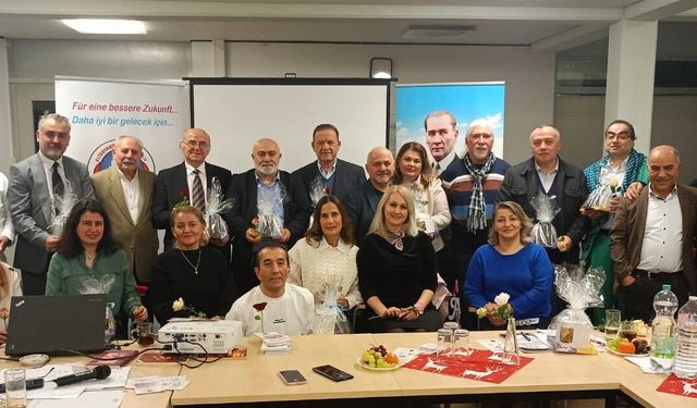 Ruhr Veliler Birliği’nden Gazetecilere Anlamlı 10 Ocak Kutlaması