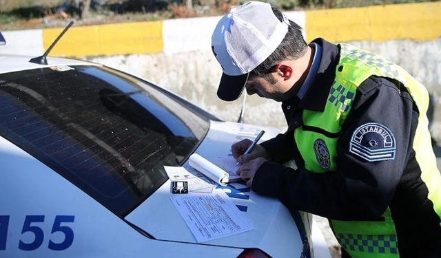 Yeni trafik yasası Meclis'ten geçti: Cezalar katlandı