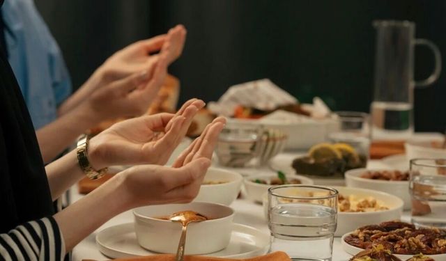 Ramazanda dünya genelinde oruç 12-15 saat sürecek