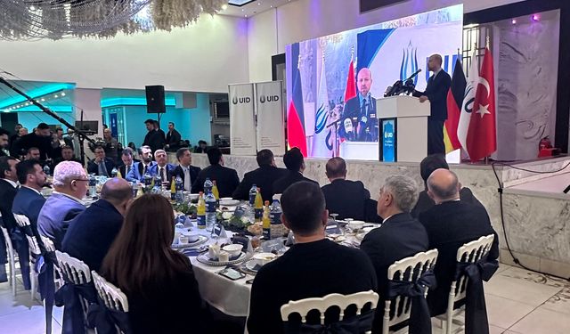 Uluslararası Demokratlar Birliği Köln’de 19. İftarını Gerçekleştirdi