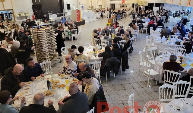 Duisburg Bayburtlular Derneği’nden Birlik ve Dayanışma Sofrası