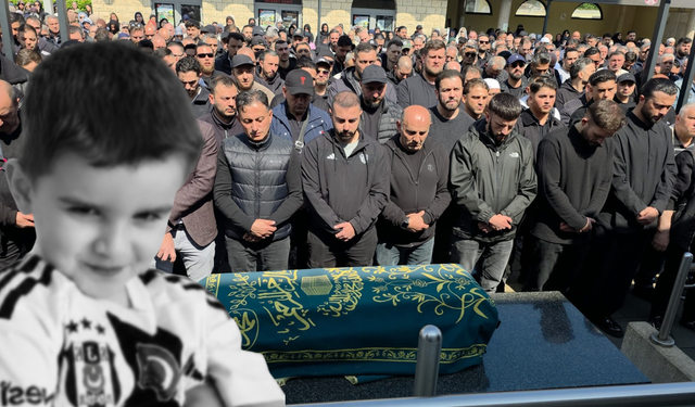 Minik Elyas’a Duisburg’da Gözyaşlarıyla Veda