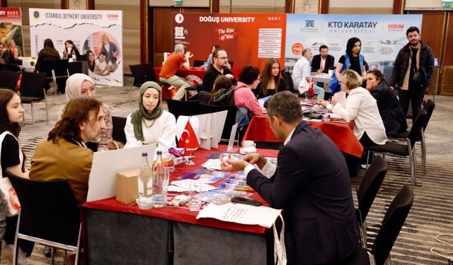 Köln’de Türkiye Üniversiteleri Eğitim Fuarı’na Yoğun İlgi