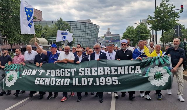 Srebrenitsa Soykırımı’nın 31. Yıl Dönümünde Dortmund’da Sessiz Yürüyüş