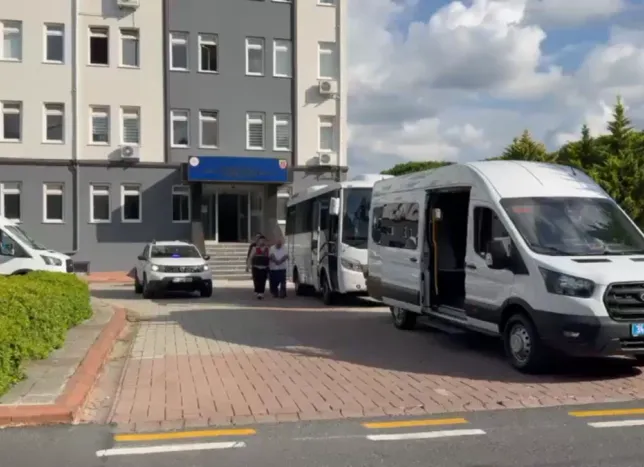 Bakanın adını kullanıp 'davanızı çözeriz' diyen sahte MİT'çilere operasyon