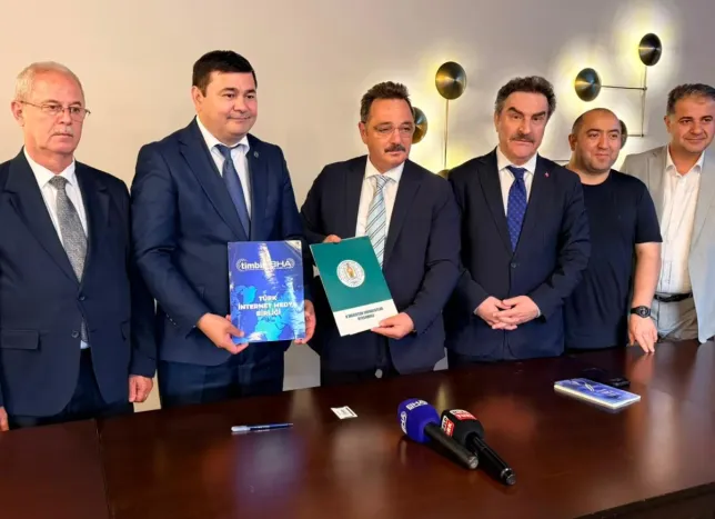 Türk ve Özbek Medyası Güçlerini Birleştiriyor: TİMBİR ile Özbekistan Gazeteciler Birliği Arasında Tarihi Mutabakat