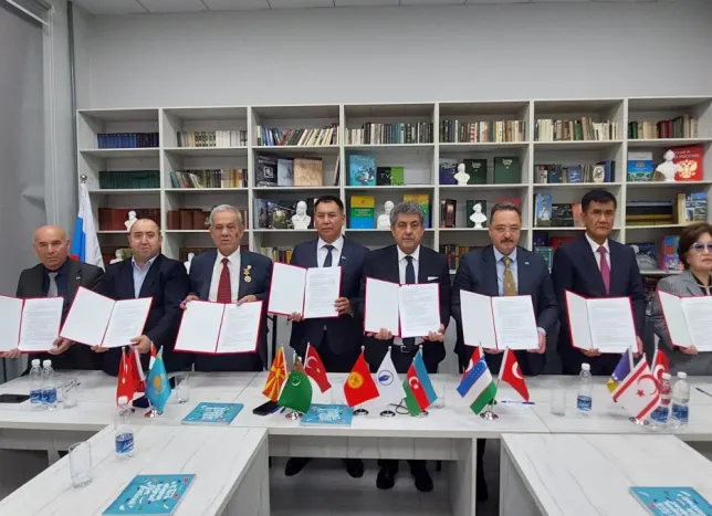Türk Dünyası medyası Bişkek'te buluştu: Ortak haber portalı için iş birliği protokolü imzalandı