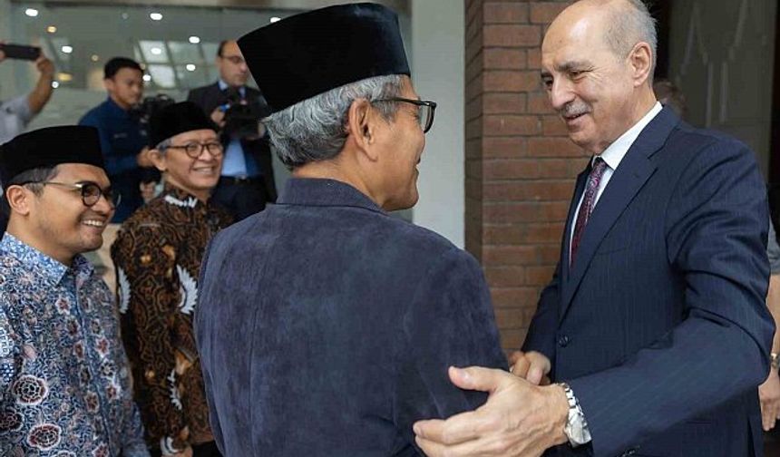 TBMM Başkanı Kurtulmuş'tan Endonezya'da Müslüman sivil toplum örgütüne ziyaret