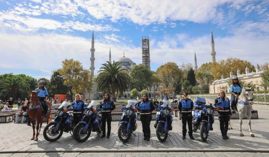 İstanbul’da Motosikletli ve atlı kadın zabıtalar görevde