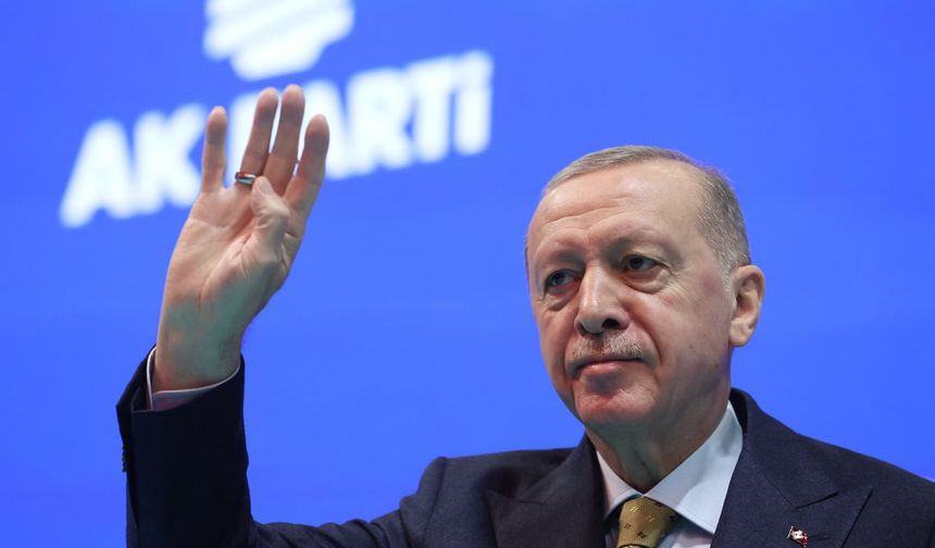Cumhurbaşkanı Erdoğan, AK Parti Genel Başkanlığına yeniden seçildi