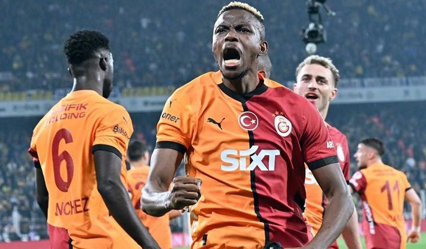 Kadıköy’de olaylı gecede Galatasaray, Fenerbahçe’yi devirerek yarı finale çıktı