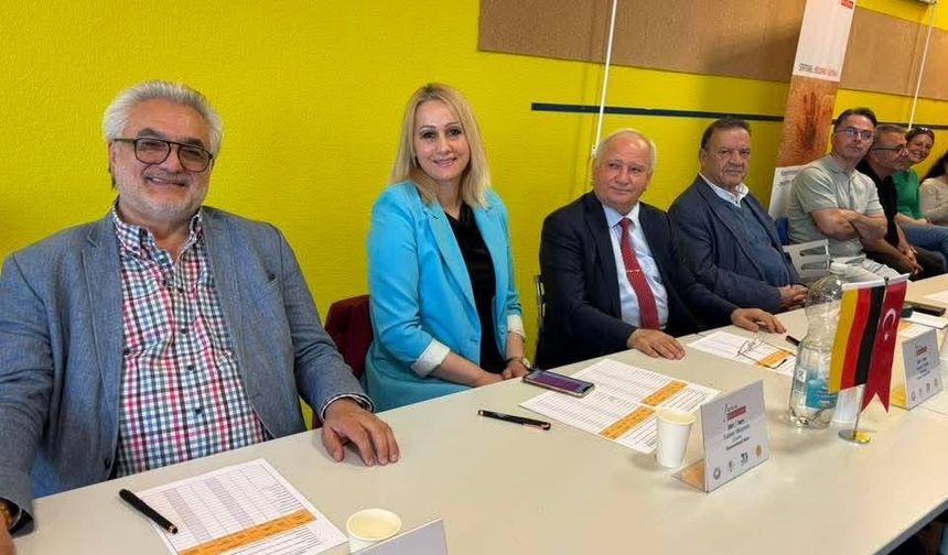 Oberhausen’da İki Dilli Okuma Yarışması Finali Gerçekleşti