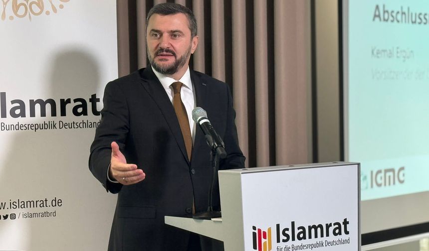 Almanya’da Müslüman Temsili Masaya Yatırıldı