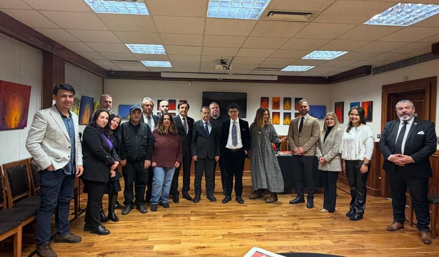 Küresel Gazeteciler Konseyi’nden Londra’da Uluslararası Medya Diplomasisi Turu