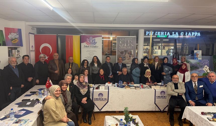 Duisburg’da “Yazarlar, Sanatçılar, Kitap, Kahve ve Sen 5” Etkinliğine Yoğun İlgi