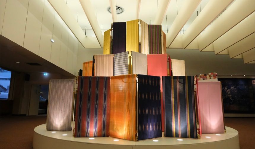 Avrupa Konseyi'nde "Türkiye Dokuma Atlası-Kumaşın Hafızası" Sergisi Açıldı